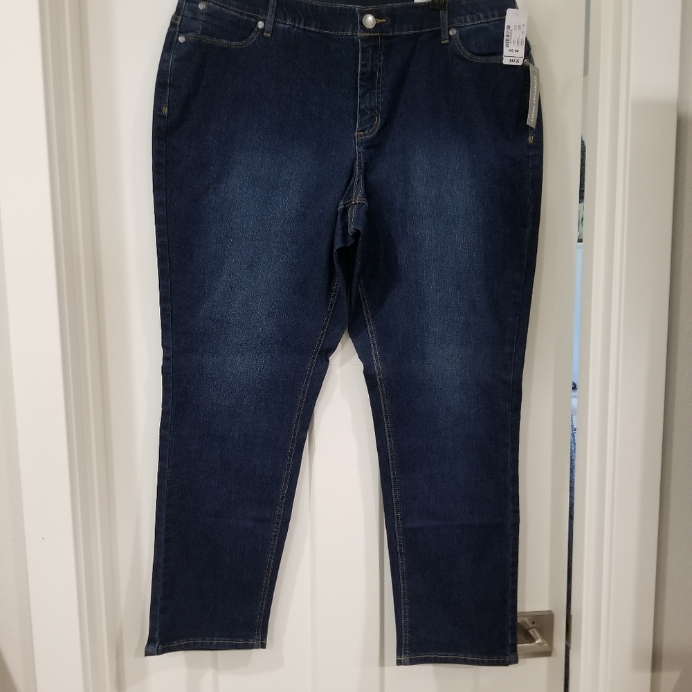 CJ Banks Tapered Mid-rise jeans